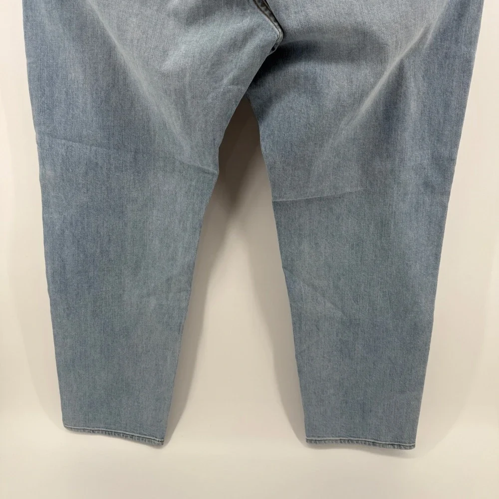 Brooks Brothers Mens Light Wash Stretch Denim Jeans 44x32 Blue 00353002 NWT